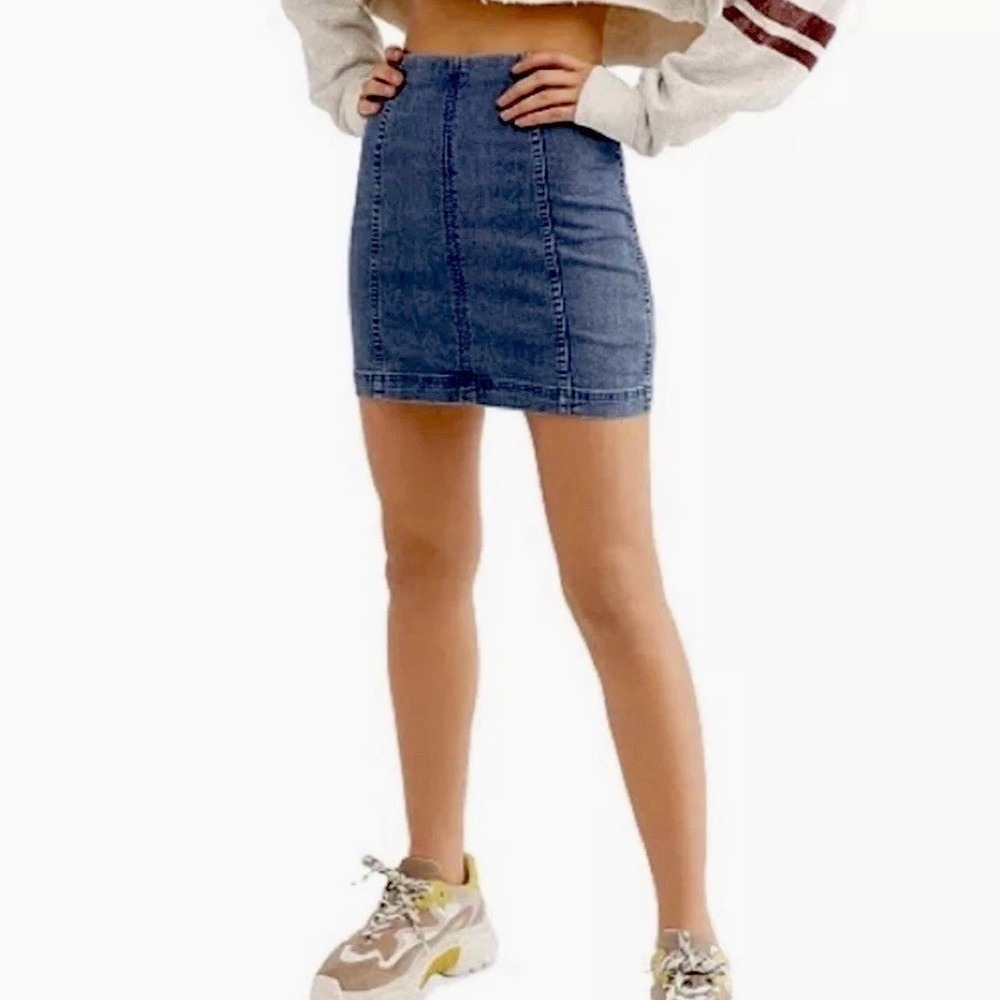 Free People Denim Mini Skirt Blue A Line Casual Boho Stretch Festival Size‎ 2